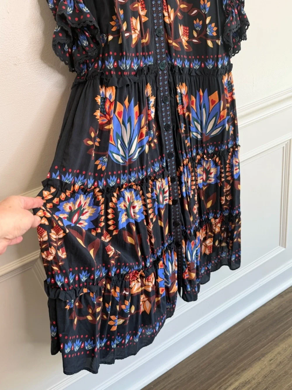 NEW FARM Rio Winter Garden Floral Print Tiered Puff Long Sleeve Maxi Dress Sz M - Picture 10 of 16